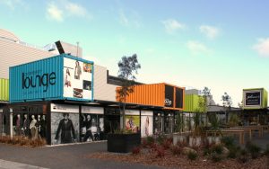 Container bildeten nach dem letzten Erdbeben das Geschäftszentrum von Christchurch, Neuseeland. Eine gewisse Ähnlichkeit mit dem Siegerentwurf ist zu erkennen. (Foto: Dr. Alexander Mayer)